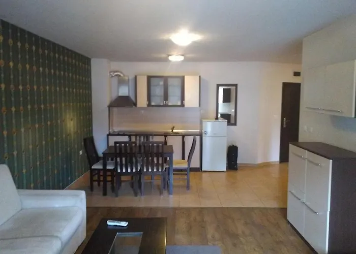 Forest Nook 3 潘波洛沃