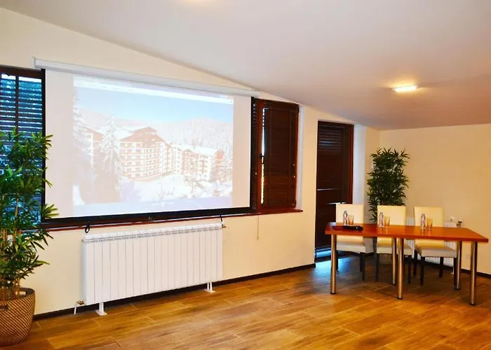 公寓 Forest Nook 3 *